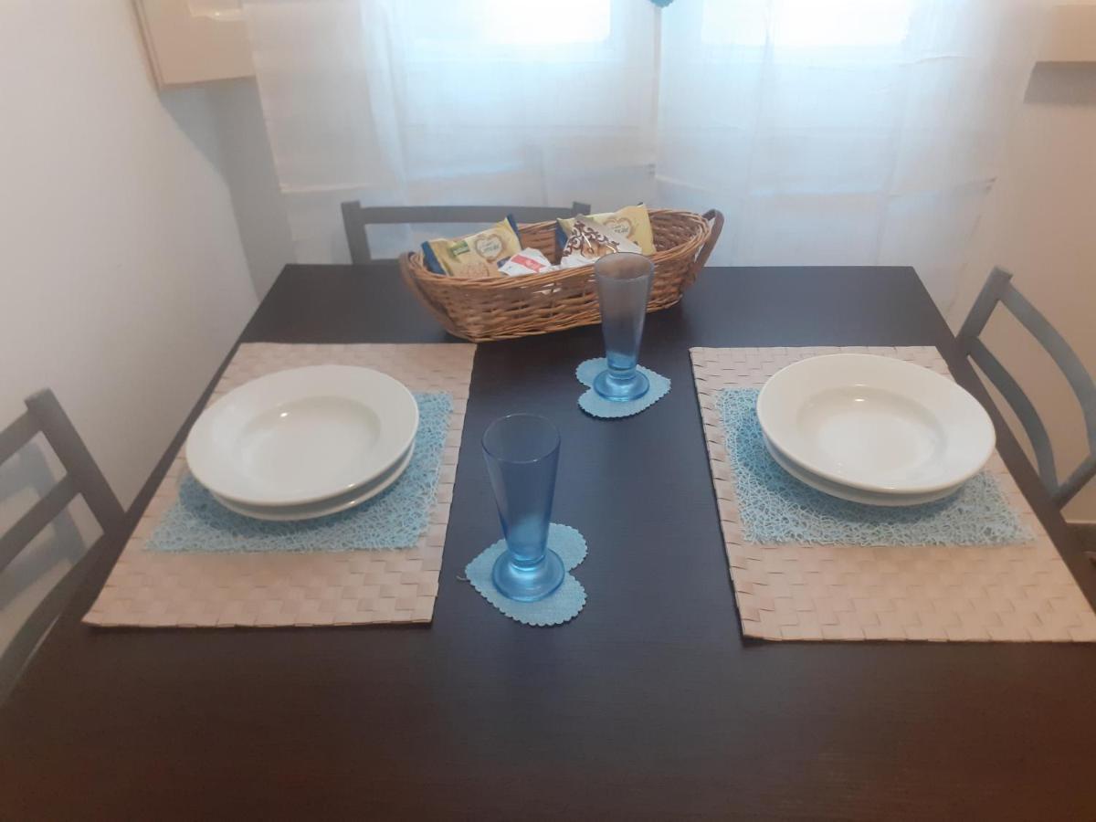 Antonia Jess Due Passi Dal Mare- Gessica Hh Apartman Monopoli Kültér fotó